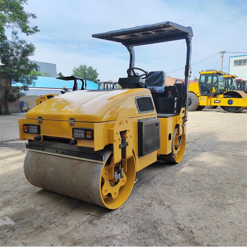 Mini Road Roller
